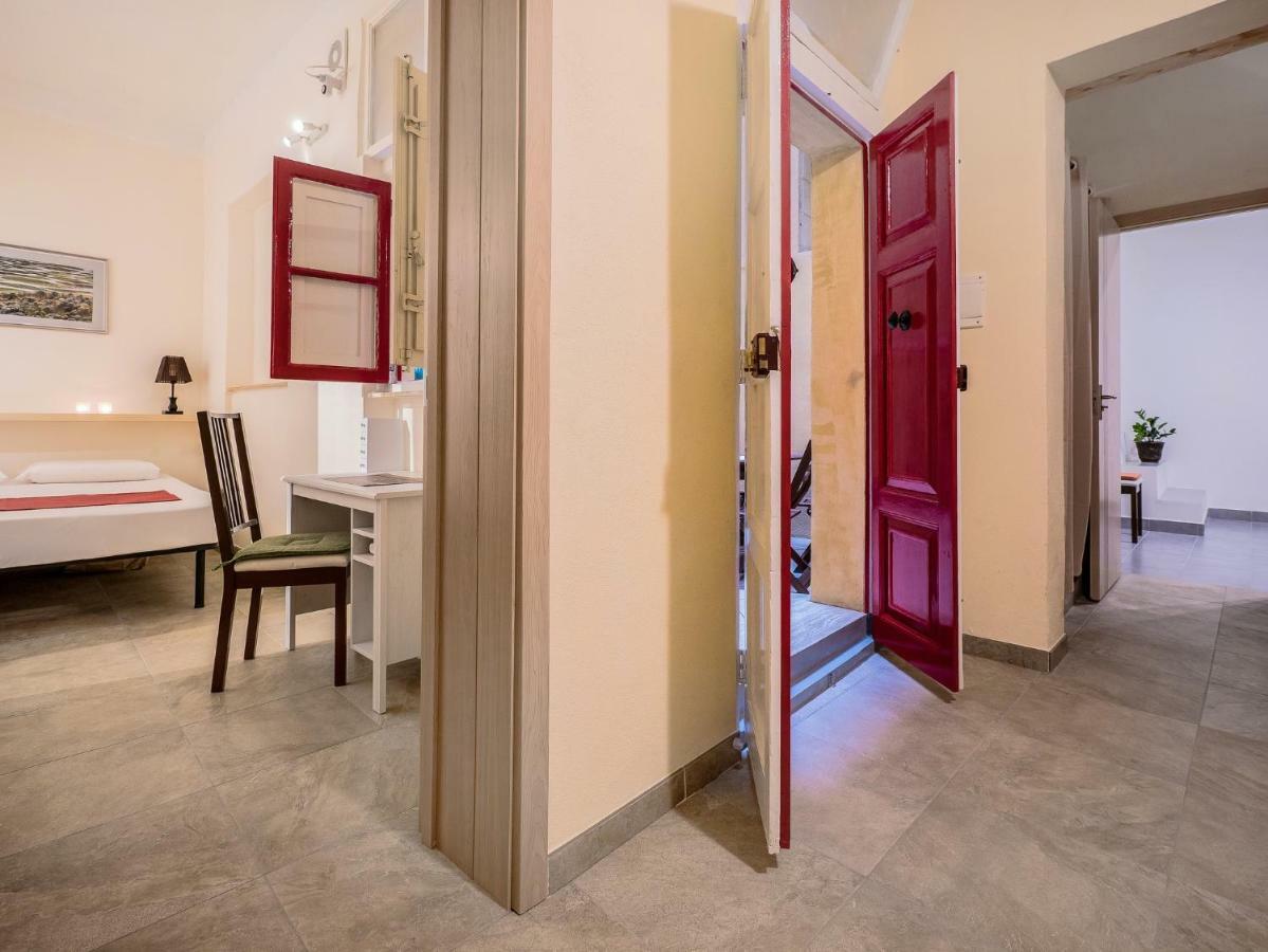 Valletta Main Street Apartment Exterior photo