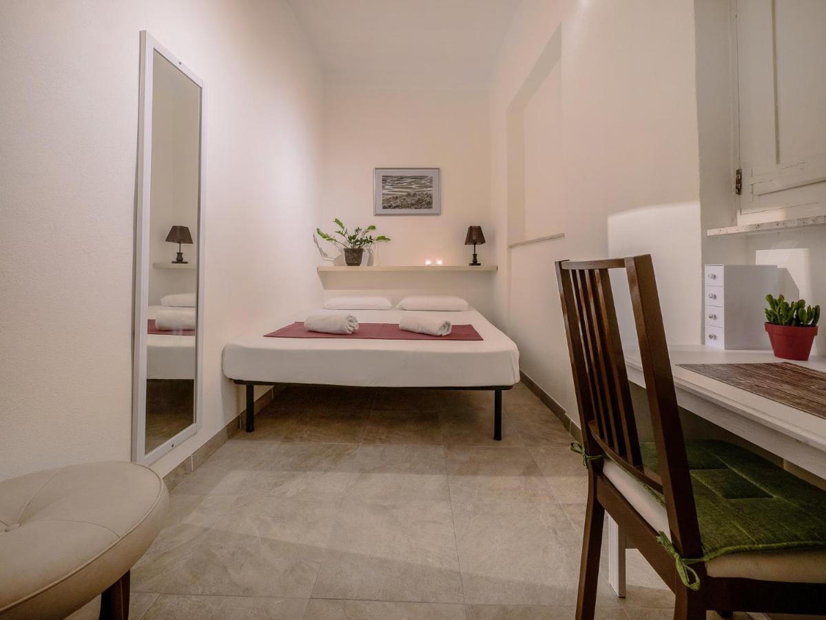 Valletta Main Street Apartment Exterior photo